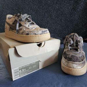 Nike Air Force 1 women's shoes